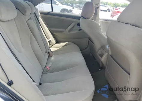 2007 Toyota Camry Ce z USA, uszkodzony, nr VIN 4T4BE46K77R002245